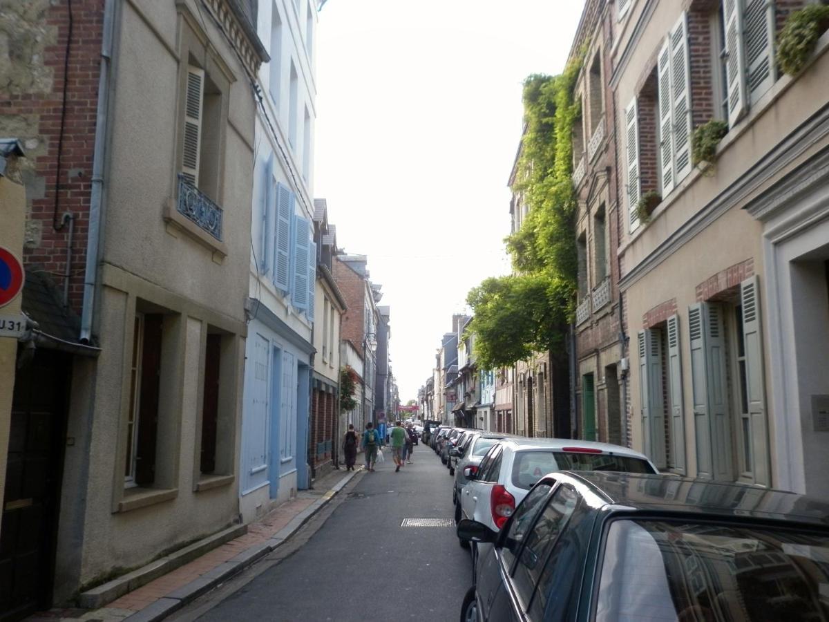 Gite Les Grenouilles Honfleur Esterno foto